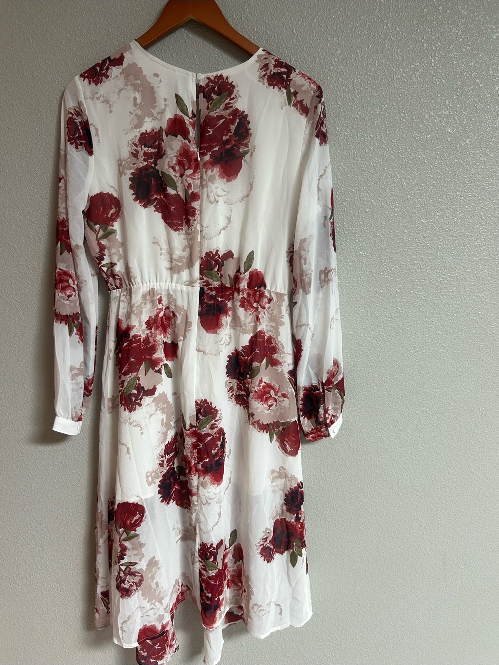 Leith Ivory Midi Dress with Burgundy Floral Print - Picture 4 of 4